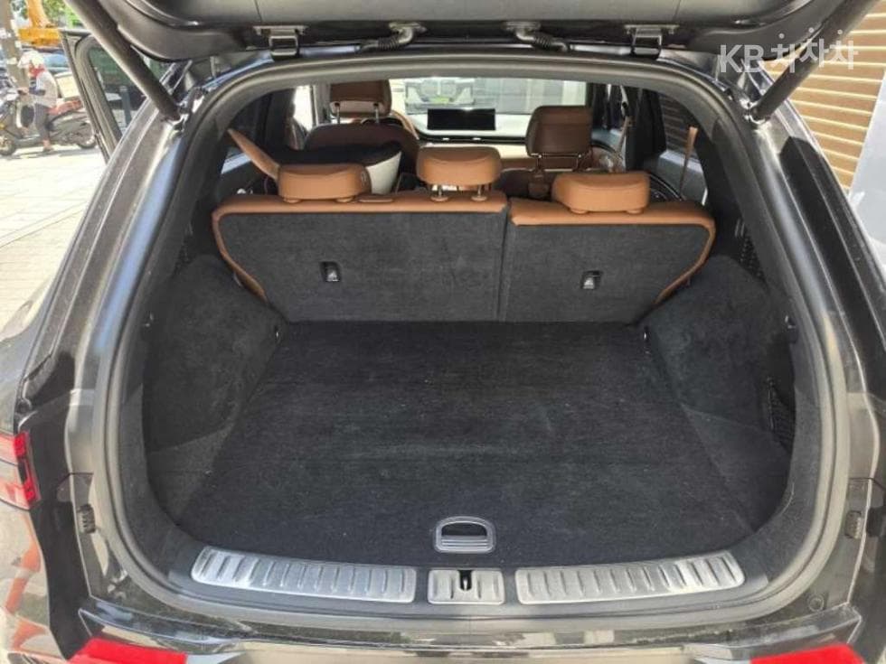 Genesis GV70Gasoline 2.5T AWD - 3