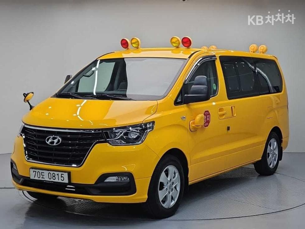 Хюндай The New (фейслифт) 그랜드 Star렉스 LPi 어린이보호차 12-местен - Image 1
