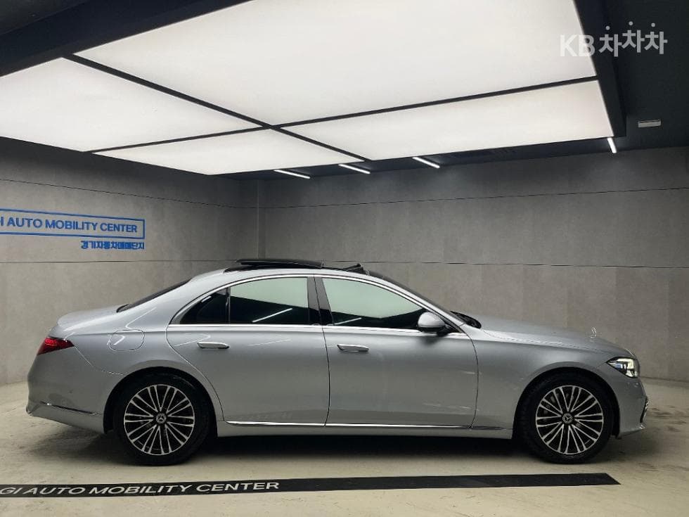 Mercedes-Benz Нов S-КласS350 d W222 - 2