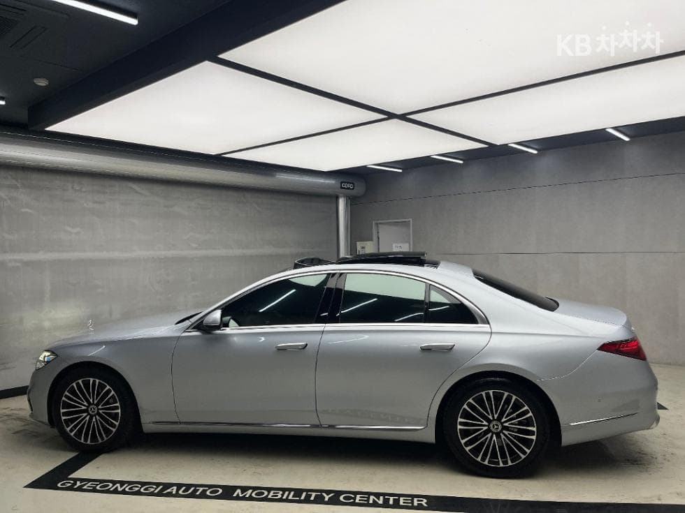 Mercedes-Benz Нов S-КласS350 d W222 - 4