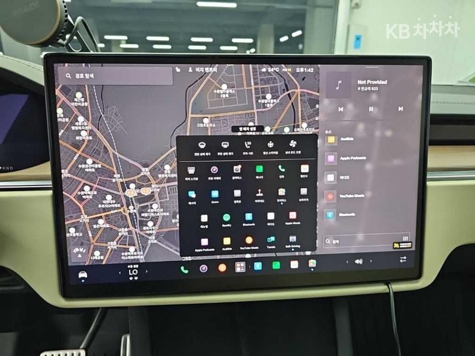 테슬라 Model XAWD - 10