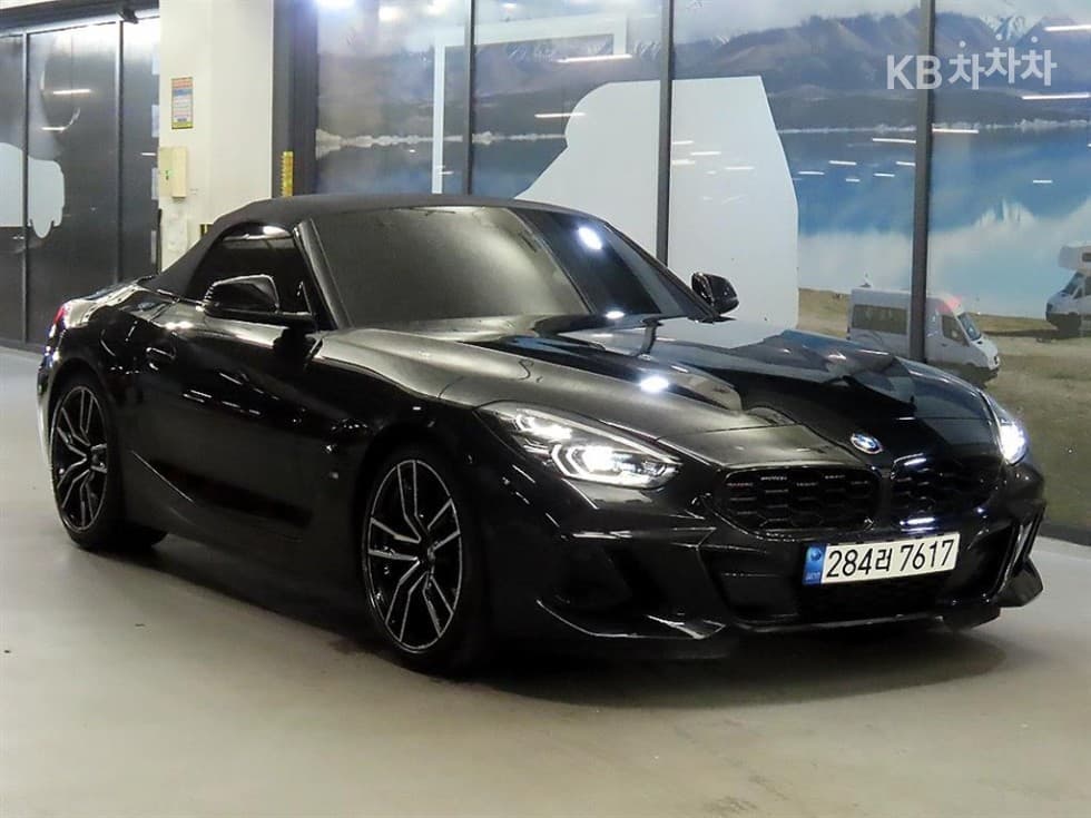 BMW All New Z4 sDrive 20i M 스포츠 라Местен - Image 1