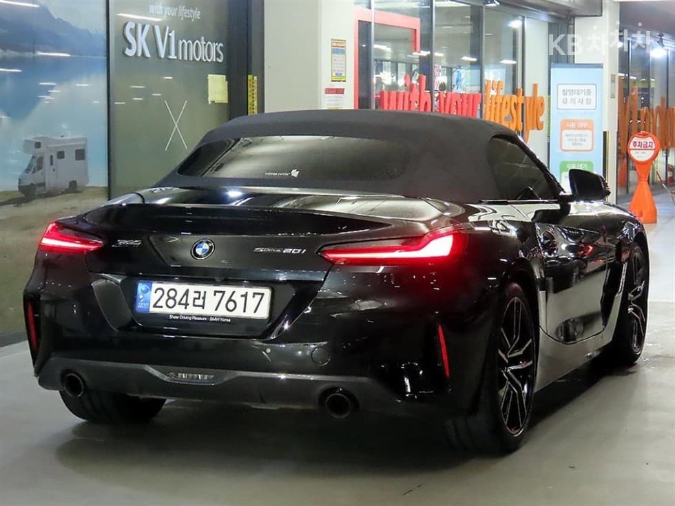 BMW All New Z4sDrive 20i M 스포츠 라Seater - 3