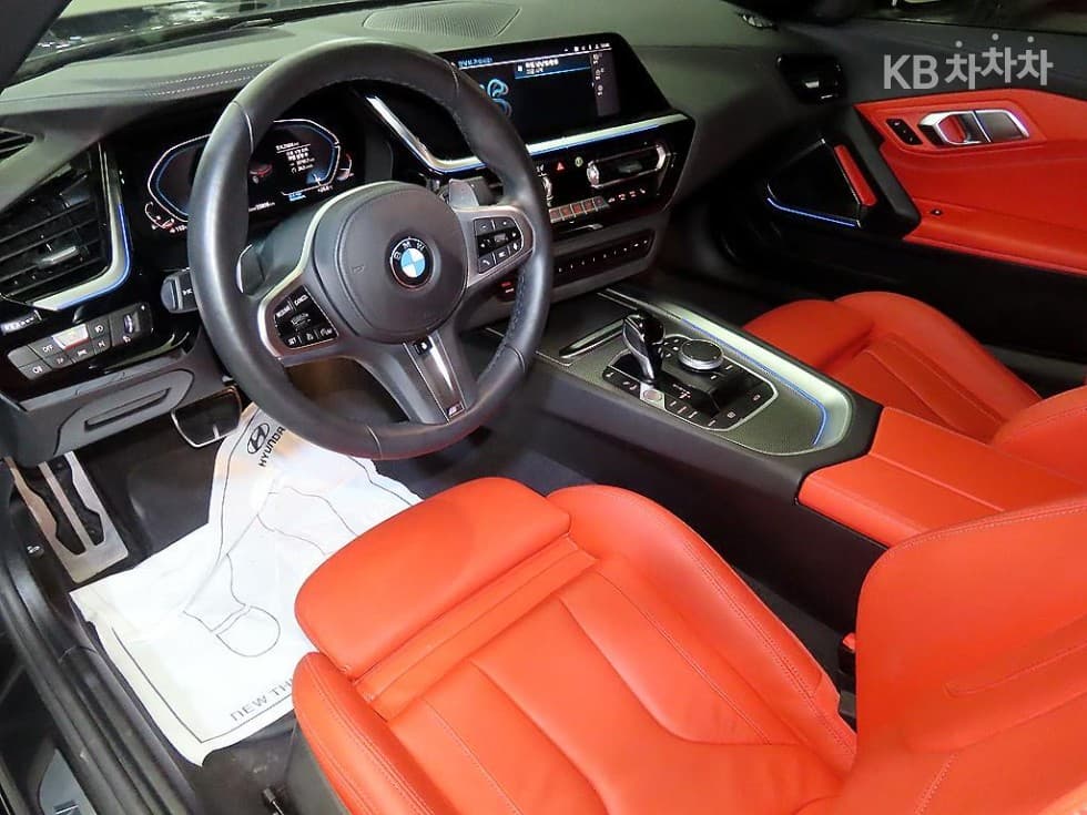 BMW All New Z4sDrive 20i M 스포츠 라Seater - 12