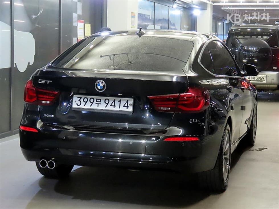 BMW Gran Turismo3 Серия GT 320d F34 xDrive - 4