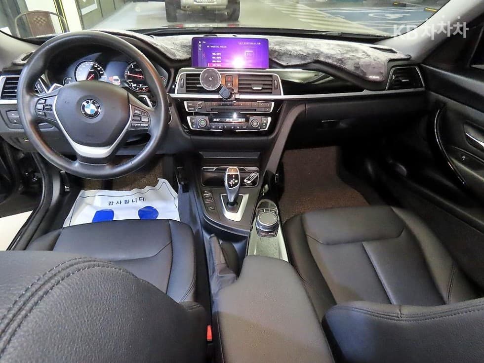 BMW Gran Turismo3 Серия GT 320d F34 xDrive - 10