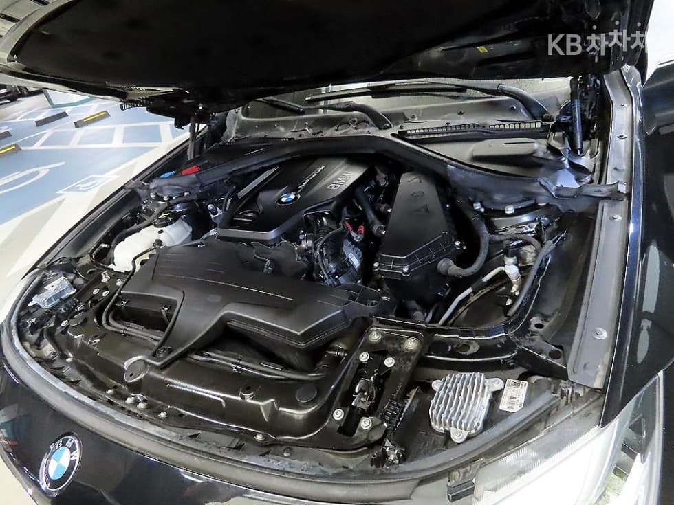 BMW Gran Turismo3 Серия GT 320d F34 xDrive - 19
