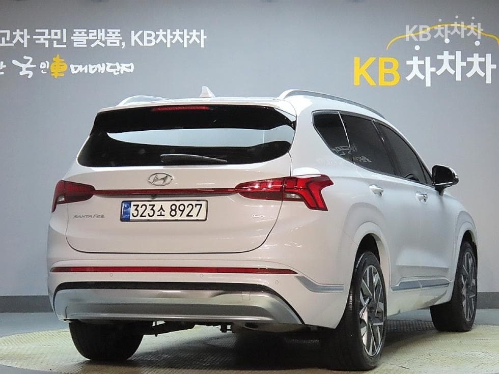 Hyundai The New (facelift) Santa Fe TMDiesel 2.2 4WD Calligraphy - 2