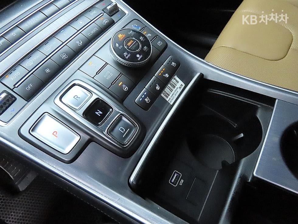 Hyundai The New (facelift) Santa Fe TMDiesel 2.2 4WD Calligraphy - 9