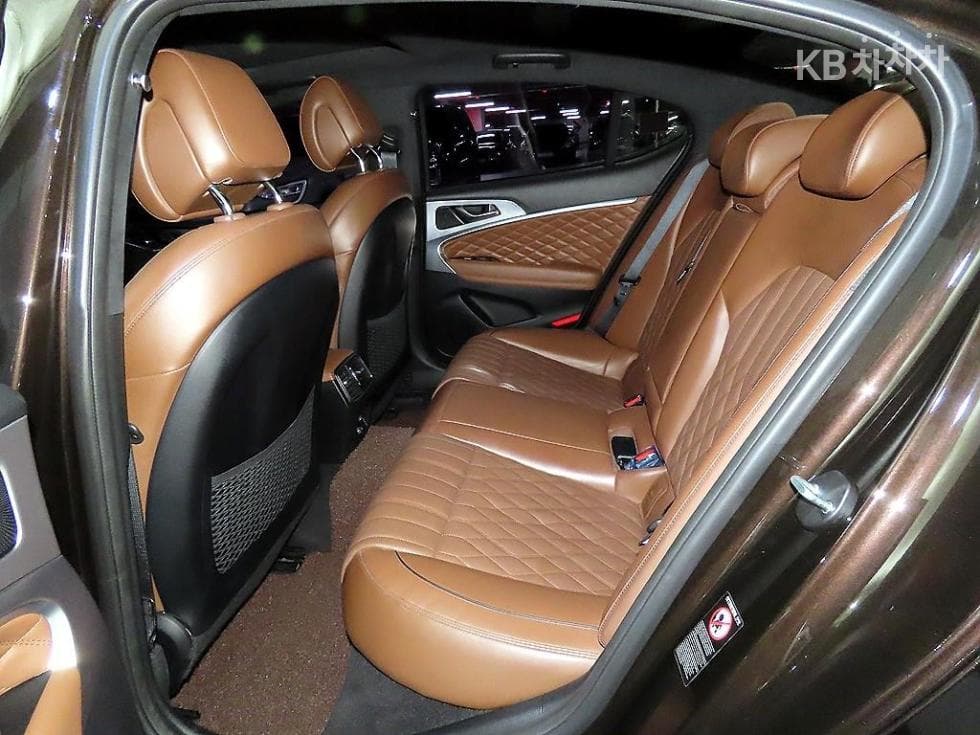 Genesis G702.0T AWD Supreme - 7