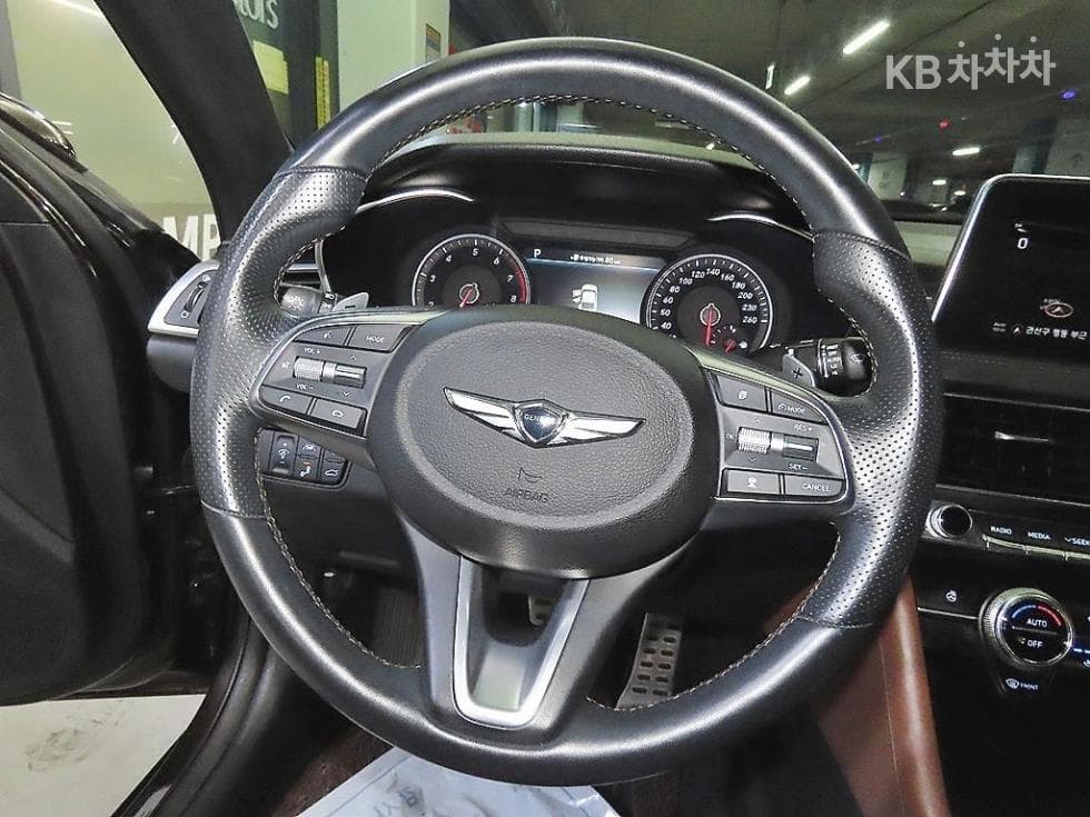 Genesis G702.0T AWD Supreme - 8