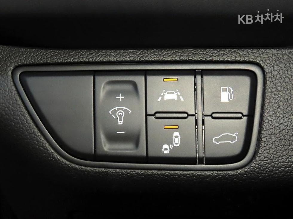 Genesis G702.0T AWD Supreme - 14