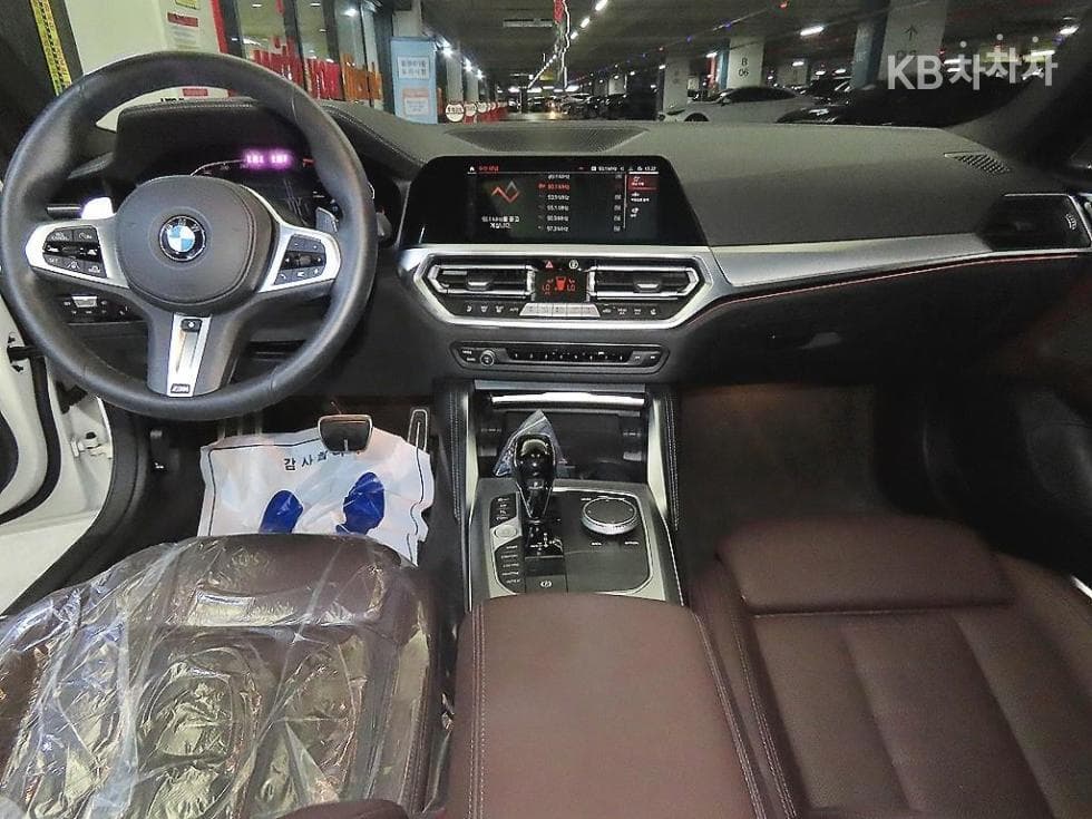 BMW 4시리즈 (G22)420d Gran Coupe M Sport First Edition - 10