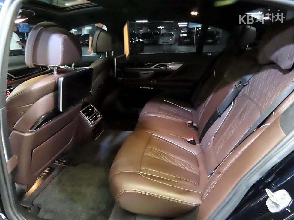 BMW 7시리즈 (G11)740Li xDrive M Sport - 7