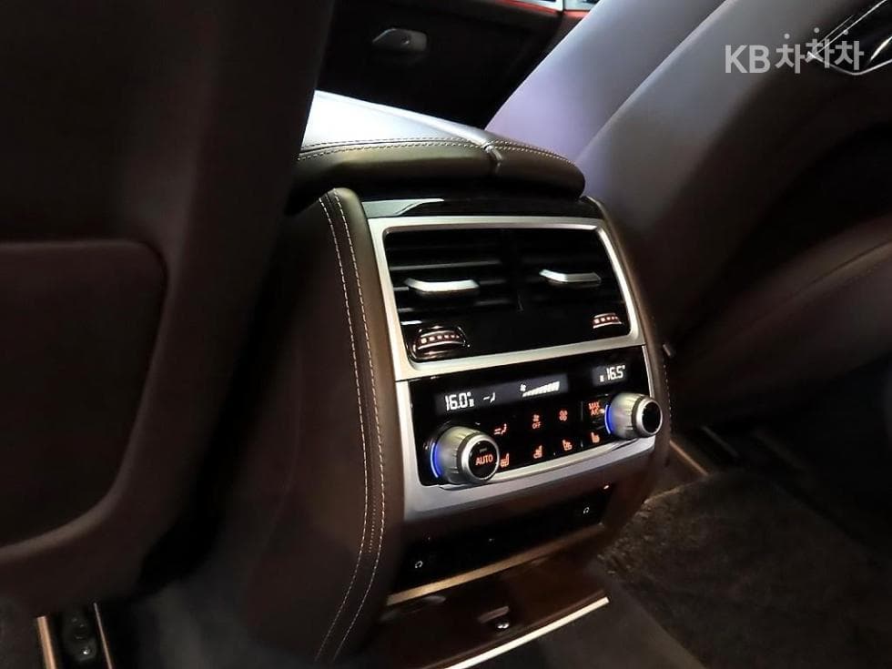 BMW 7시리즈 (G11)740Li xDrive M Sport - 16