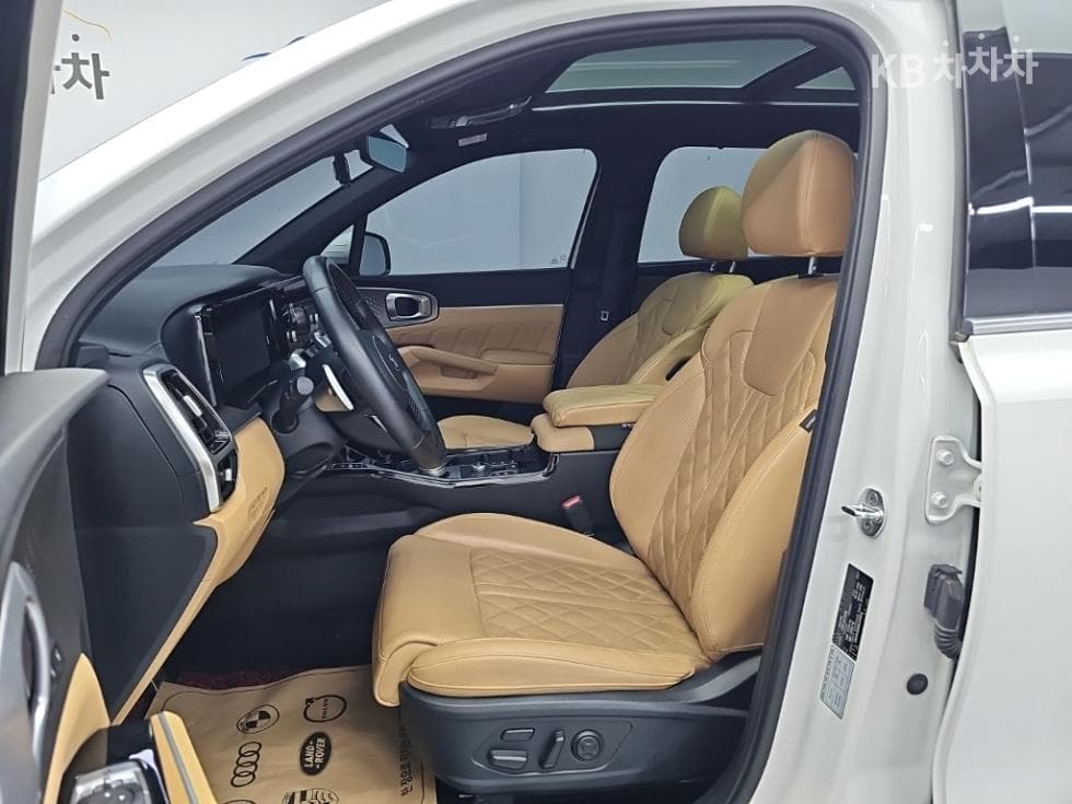 Киа The New (фейслифт) Sorento MQ42.2 Дизел AWD Signature - 11