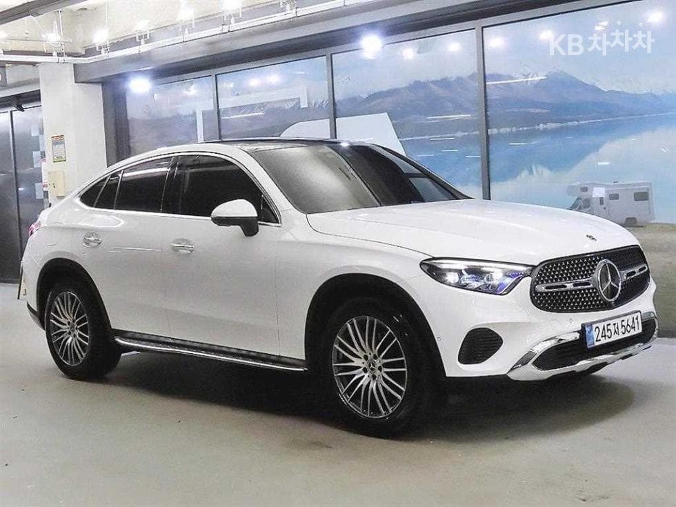 Mercedes-Benz GLC(X254) GLC300 4Matic Coupe Авангард - Image 1