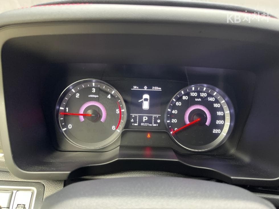 KG Mobility Very New (facelift/refresh; particularly for Tivoli) TivoliDiesel V5 2WD Standard - 8