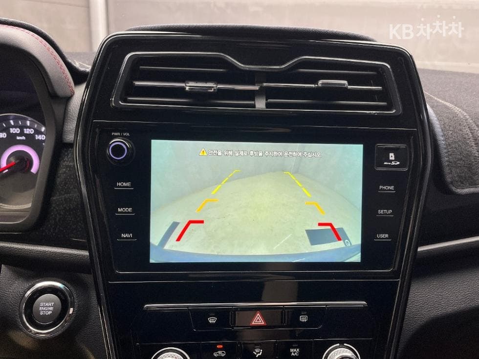KG Mobility Very New (facelift/refresh; particularly for Tivoli) TivoliDiesel V5 2WD Standard - 13