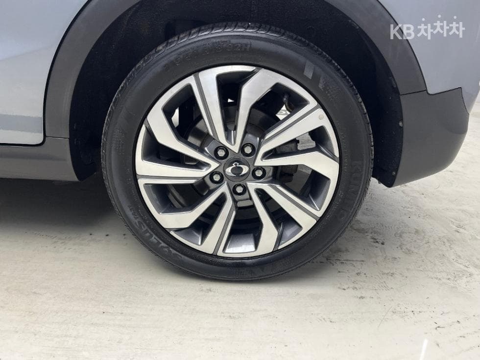 KG Mobility Very New (facelift/refresh; particularly for Tivoli) TivoliDiesel V5 2WD Standard - 17