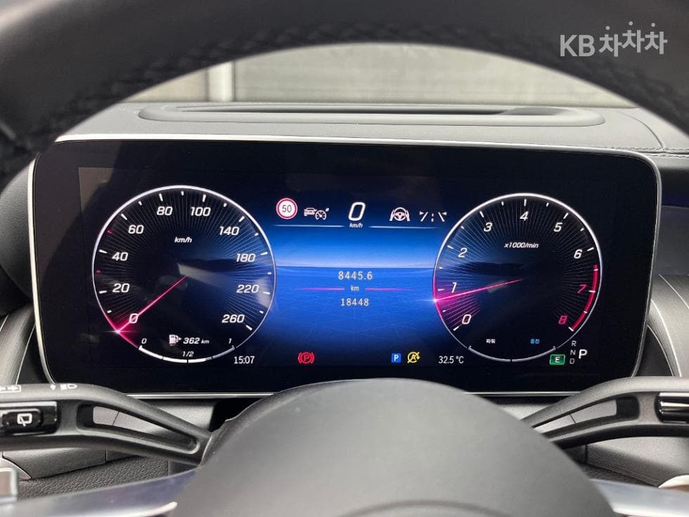 Mercedes-Benz GLC(X253)300 4Matic AMG Line - 8