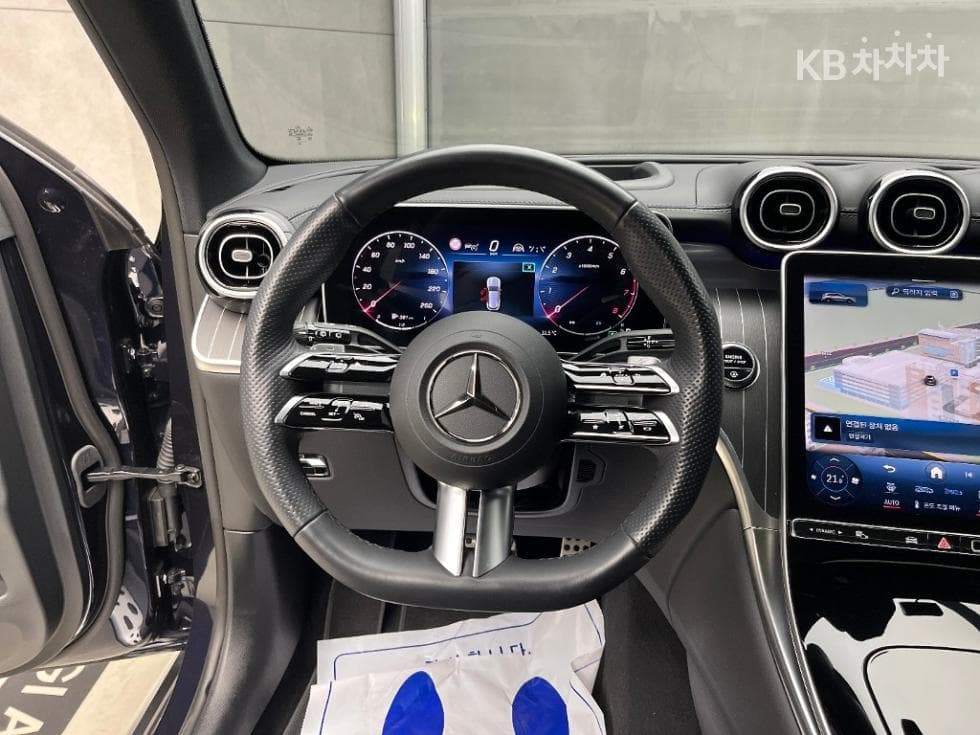 Mercedes-Benz GLC(X253)300 4Matic AMG Line - 9
