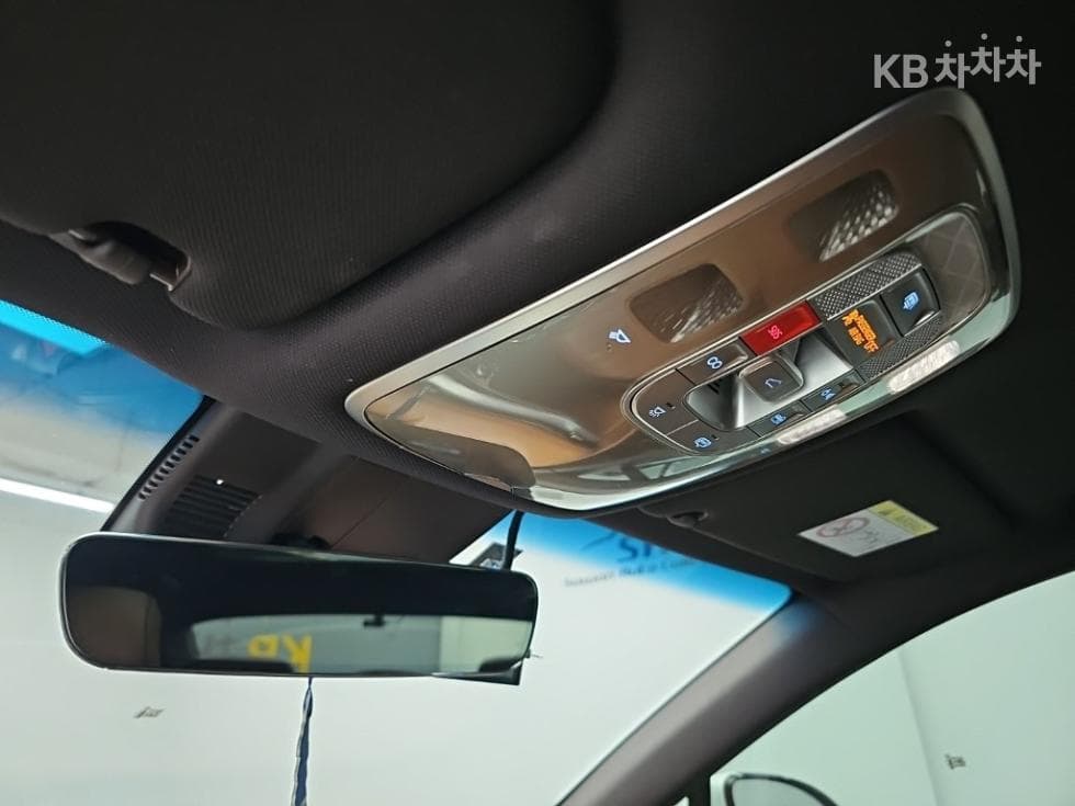 Дженезис G80(RG3)2.5 Турбо Бензин Директ Инжекция 2WD - 18