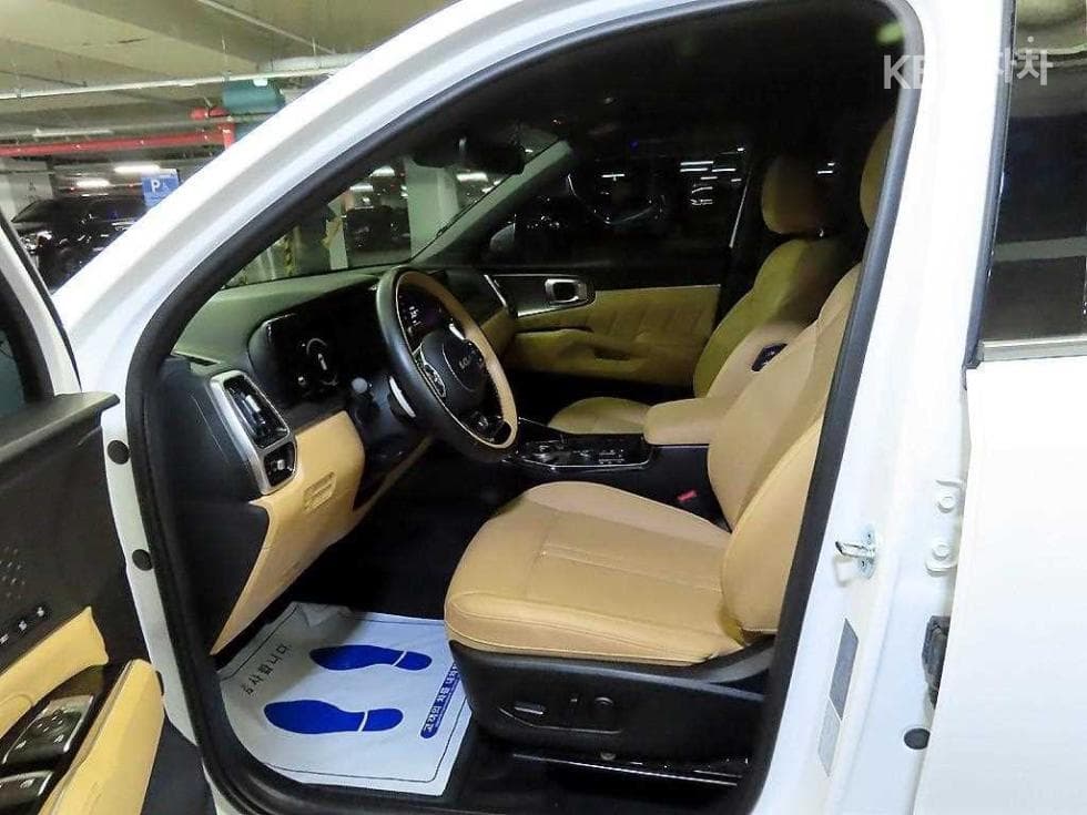 Киа Sorento 4-то поколение2.2 Дизел 2WD Noblesse - 6