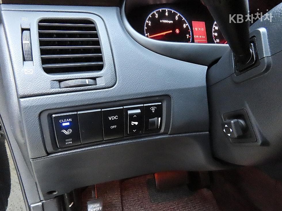 Hyundai Grandeur (Azera)TGQ270 Luxury Smart Pack - 12