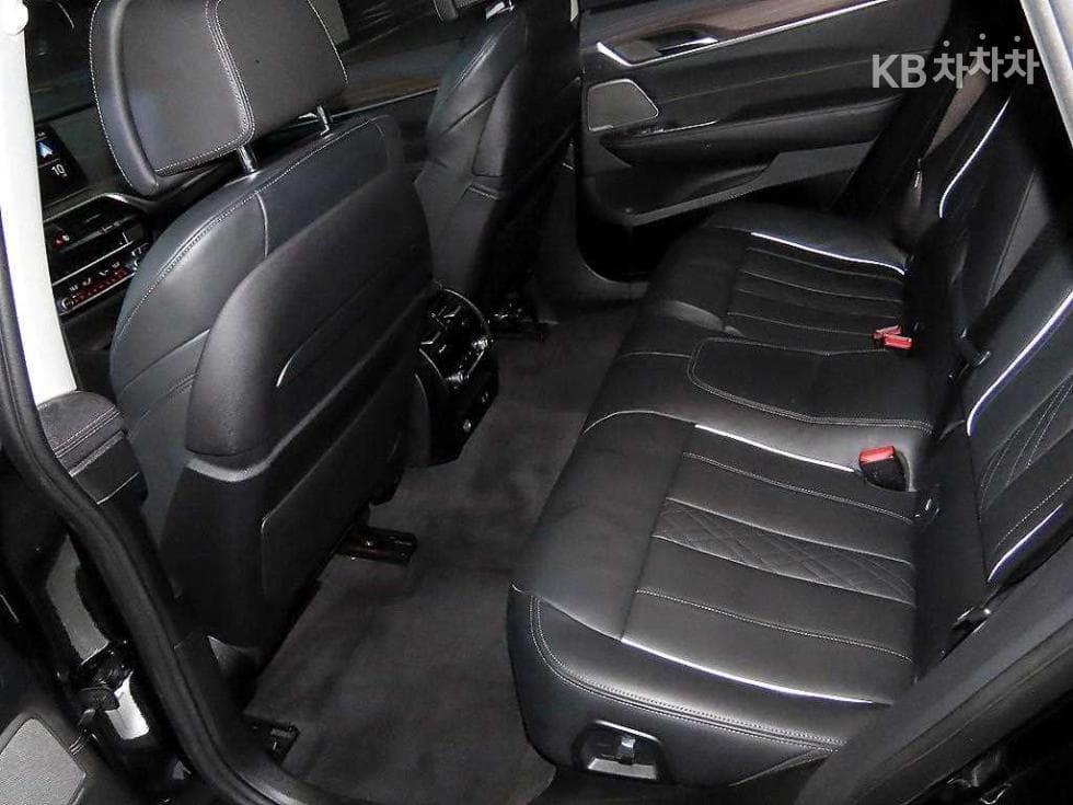 BMW Gran Turismo6 Series GT 630i xDrive Luxury Line - 7