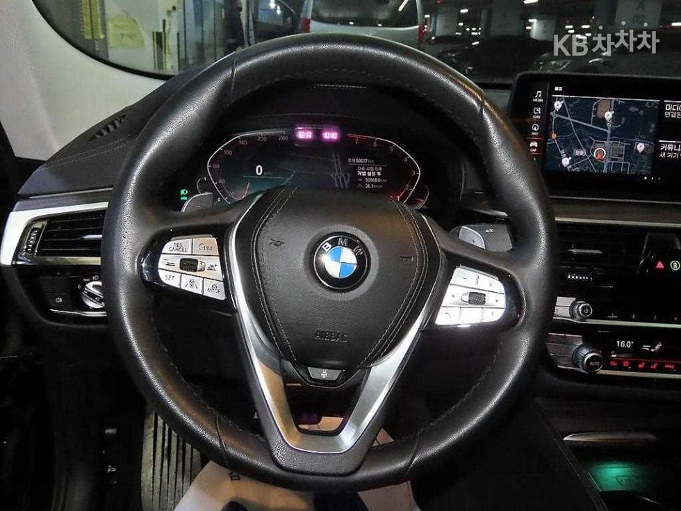 BMW Gran Turismo6 Series GT 630i xDrive Luxury Line - 8