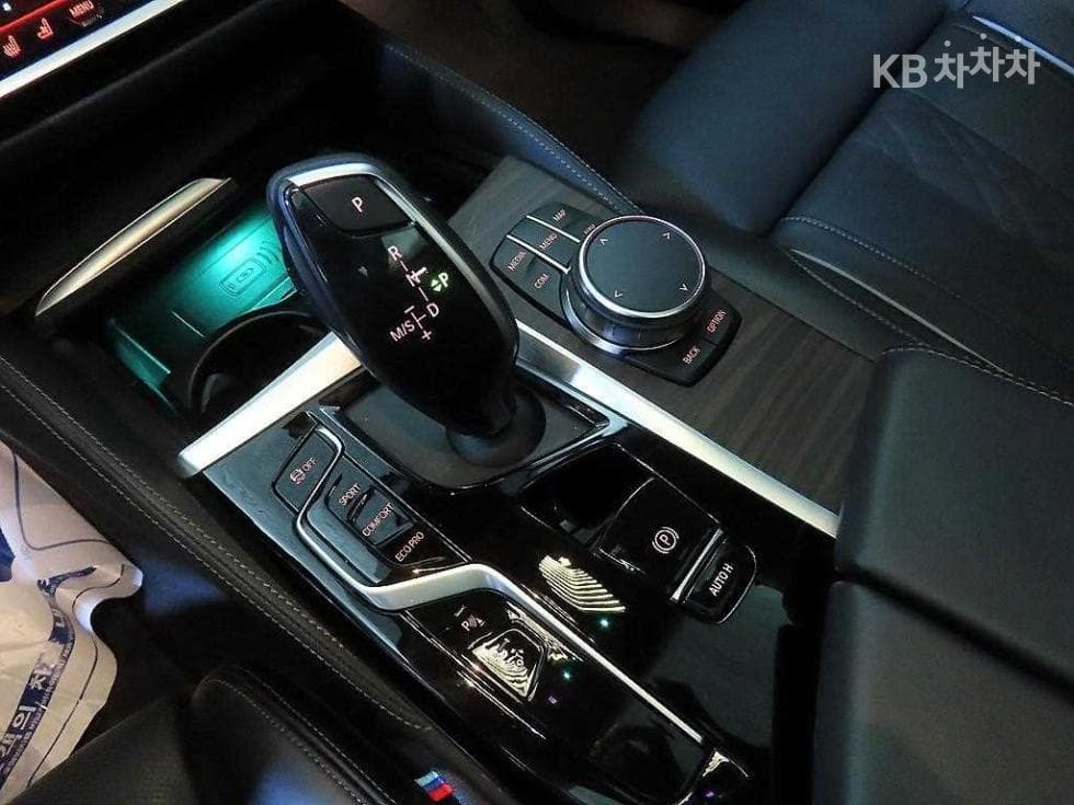 BMW Gran Turismo6 Series GT 630i xDrive Luxury Line - 12