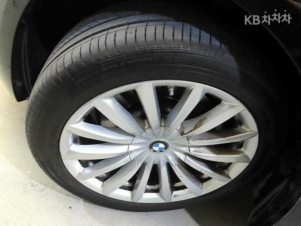 BMW Gran Turismo6 Series GT 630i xDrive Luxury Line - 20