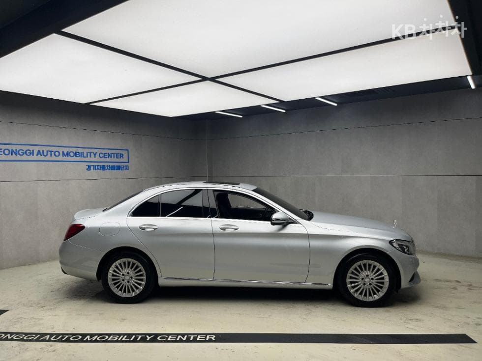 Mercedes-Benz The New (facelift) C-ClassC220 d Exclusive W205 - 2