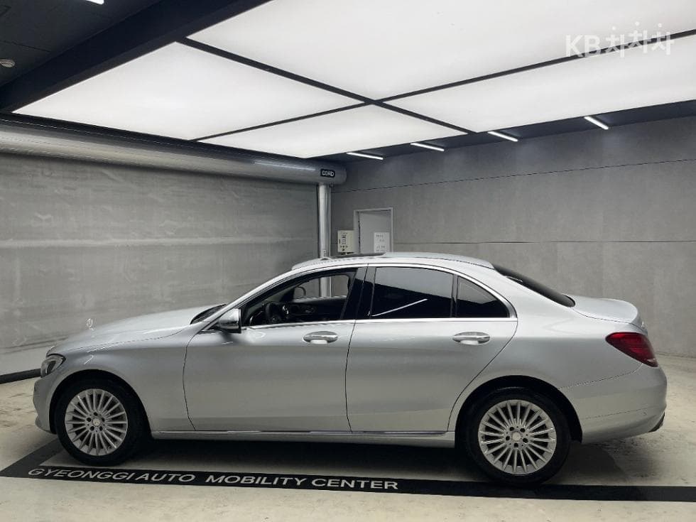 Mercedes-Benz The New (facelift) C-ClassC220 d Exclusive W205 - 4