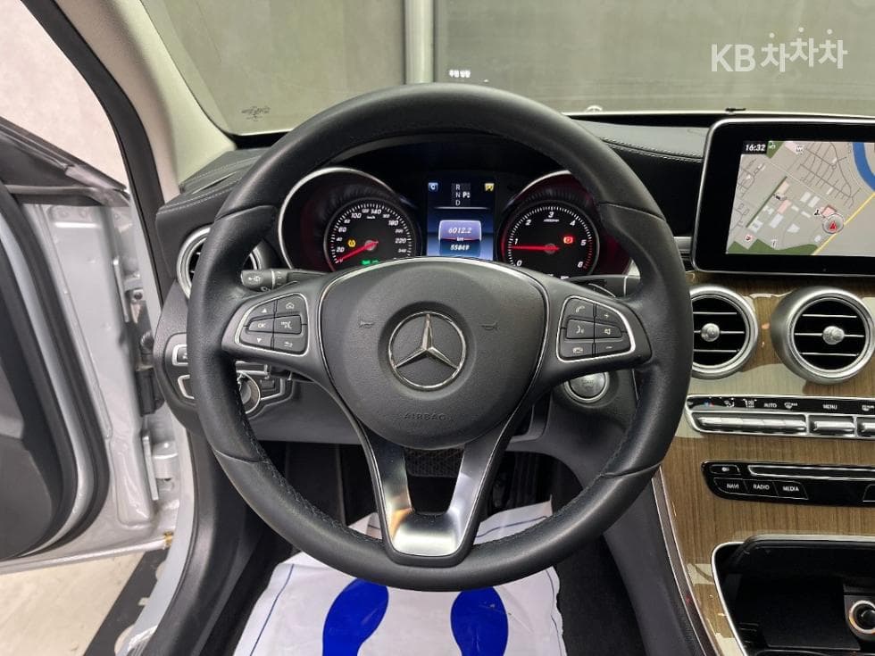 Mercedes-Benz The New (facelift) C-ClassC220 d Exclusive W205 - 9