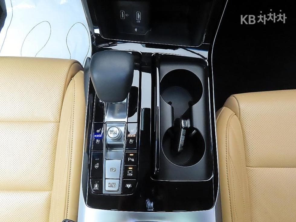 Киа K7 Premiere3.0 GDi Signature - 9