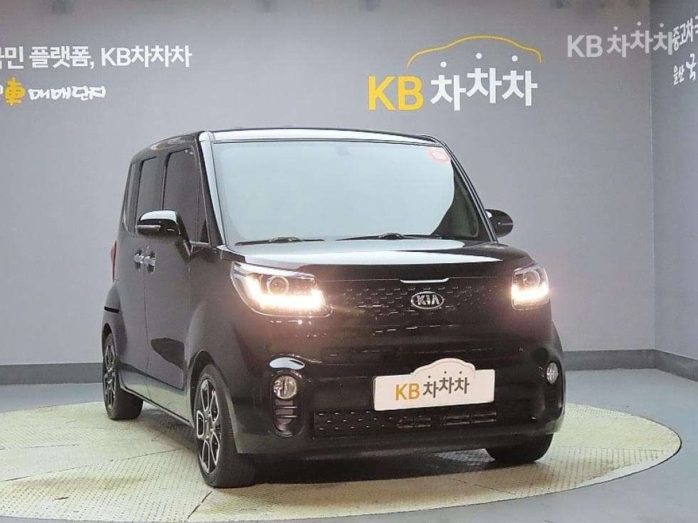 Kia The New (facelift) Ray (van)1.0 Gasoline Luxury - 3