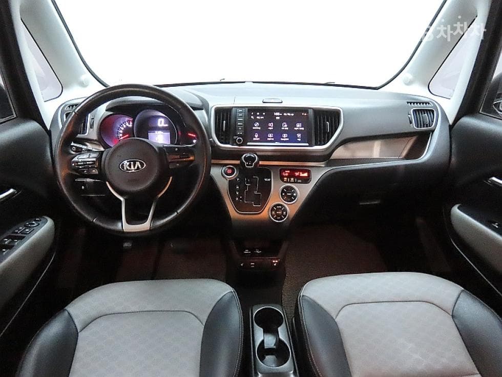 Kia The New (facelift) Ray (van)1.0 Gasoline Luxury - 6