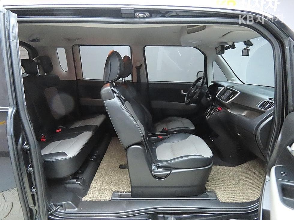 Kia The New (facelift) Ray (van)1.0 Gasoline Luxury - 12