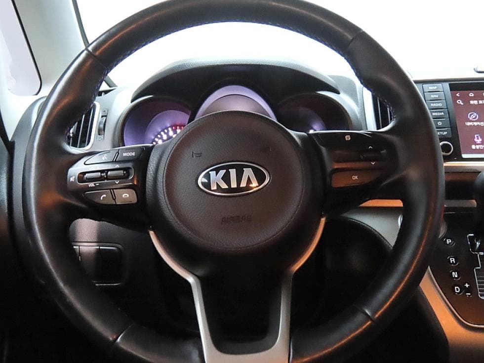 Kia The New (facelift) Ray (van)1.0 Gasoline Luxury - 18