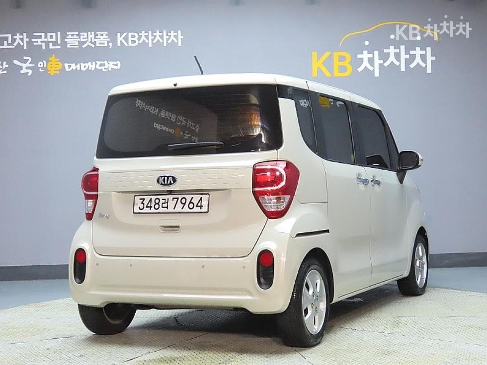 Kia The New (facelift) Ray (van)1.0 Gasoline Luxury - 2