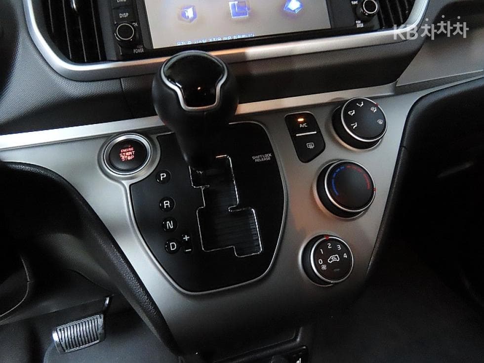 Kia The New (facelift) Ray (van)1.0 Gasoline Luxury - 9