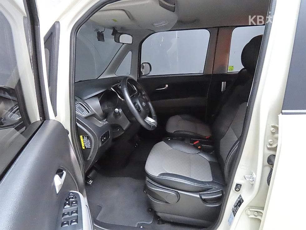 Kia The New (facelift) Ray (van)1.0 Gasoline Luxury - 10