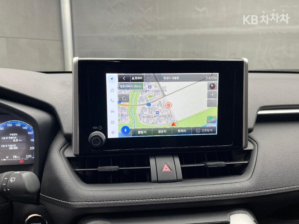 Toyota Нов RAV42.5L хибрид 2WD XLE - 13