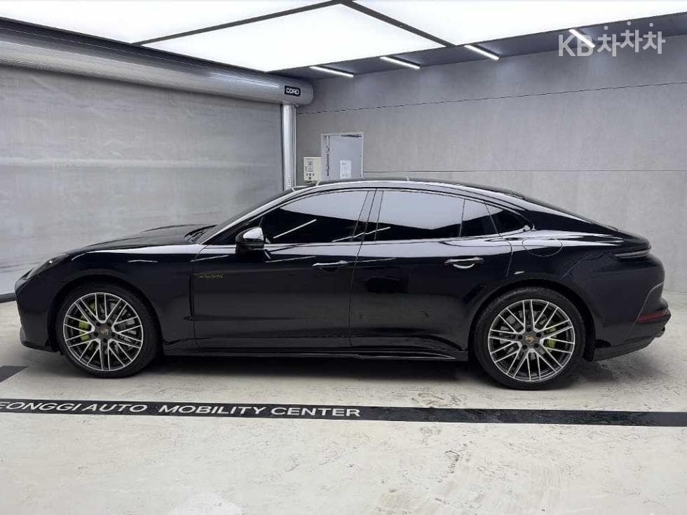 Porsche 파나메라 (972)2.9 4 E-Hybrid Стандартен - 2
