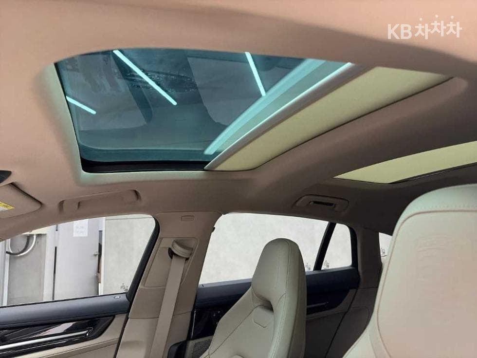 Porsche 파나메라 (972)2.9 4 E-Hybrid Стандартен - 16