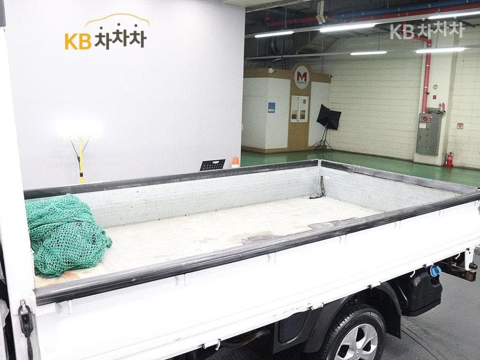 Hyundai Porter 2Extra Long Super Cab CRDi Smart - 7