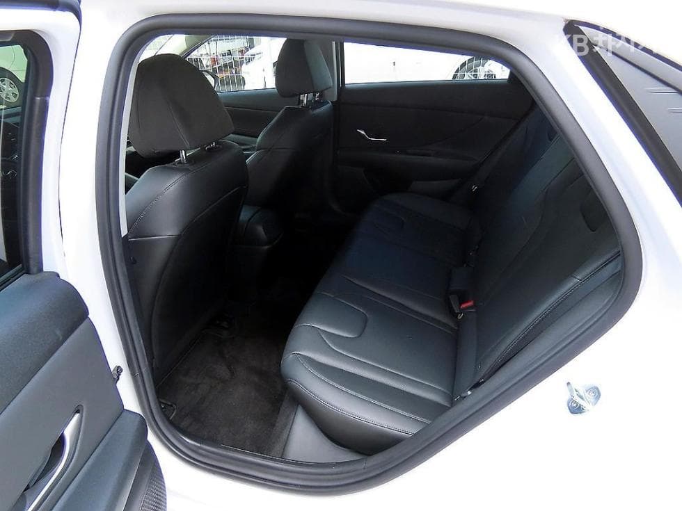 Хюндай All New Avante (Elantra)(CN7)Рент-а-кар 1.6 LPi Стил - 6