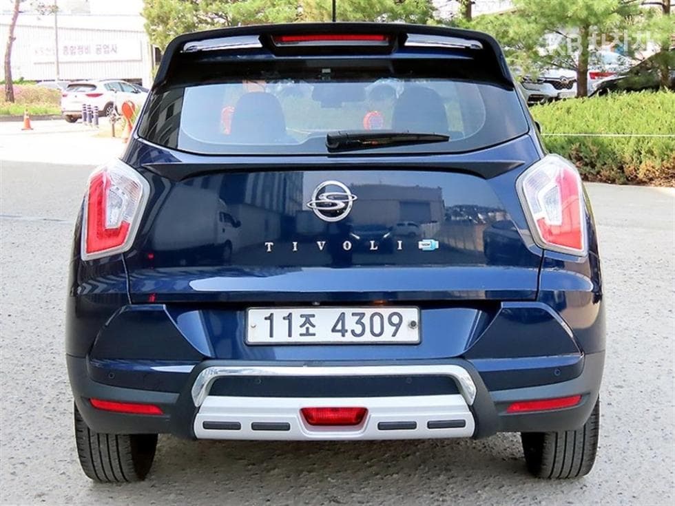 КейДжи Мобилити ТиволиДизел LX Стандартен - 4